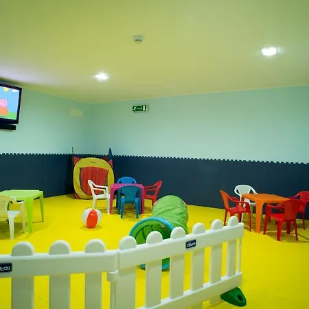 Clipper Hotel 3*