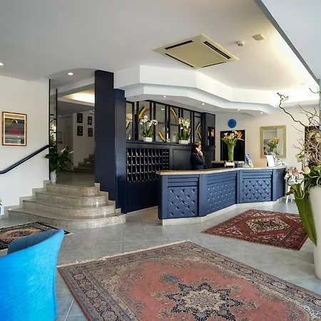 Clipper Szálloda Giulianova