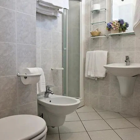 Clipper Hotel 3*